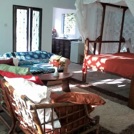 Cooke Villa
