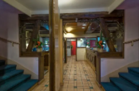 Hotel Le Faubourg Paris