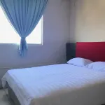 Iskandar Sinsuran Guesthouse Hotel di 
