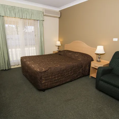 Green Gables Motel