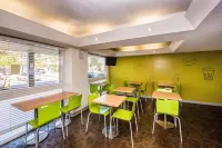 Ibis Budget Newcastle - breakfast
