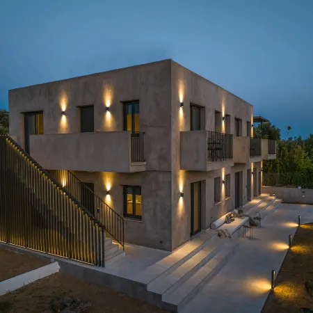Topos Suites