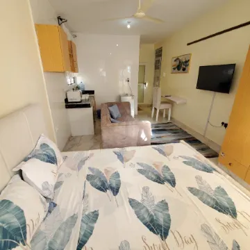 Lux Suites Carina Studio Apartments