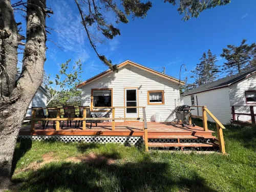 Skyline Terrace Cottages - balcony