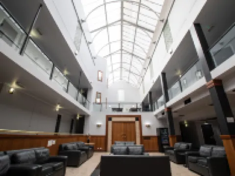 เมดิสัน แคปิตัล เอ็กเซกคิวทีฟ อพาร์ตเมนต์ โฮเต็ล โรงแรมในแคนเบอร์รา