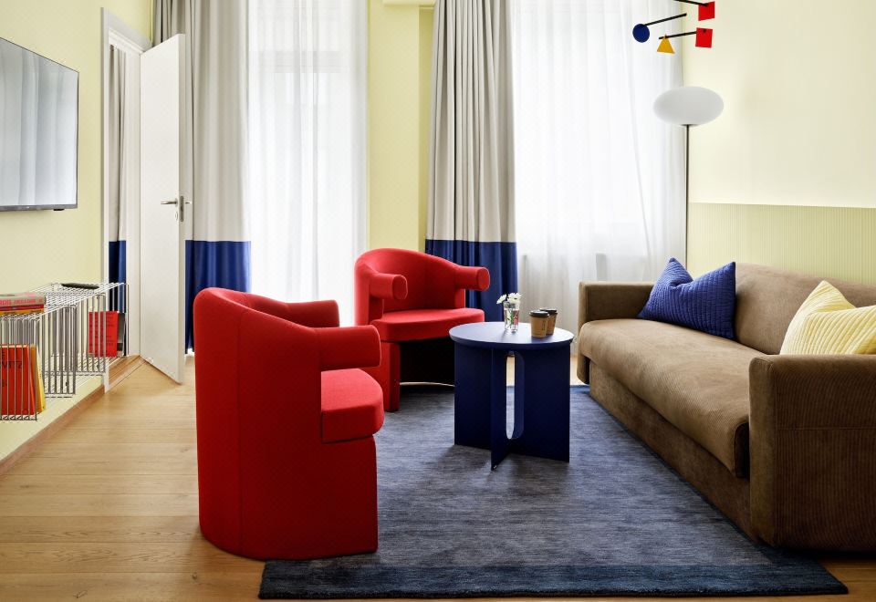 Brik Apartment Hotel
