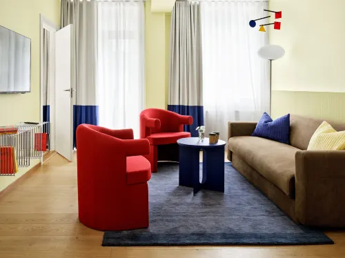 Brik Apartment Hotel - Homestay