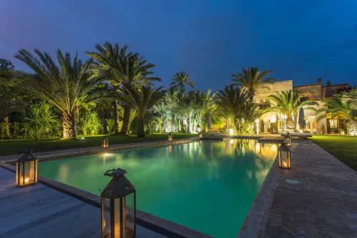 Villa le Perroquet Bleu - สระว่ายน้ำส่วนตัว