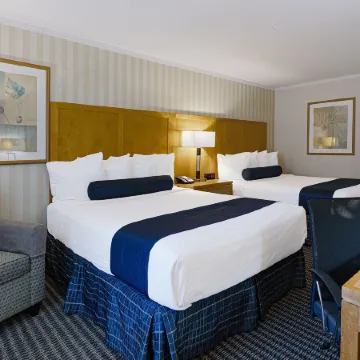 Travelodge by Wyndham Palm Springs