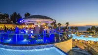 The Grand Blue Sky International - All Inclusive - romantici