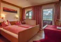 Gästehaus Bergwald Hotels near Salzbergwerk Berchtesgaden
