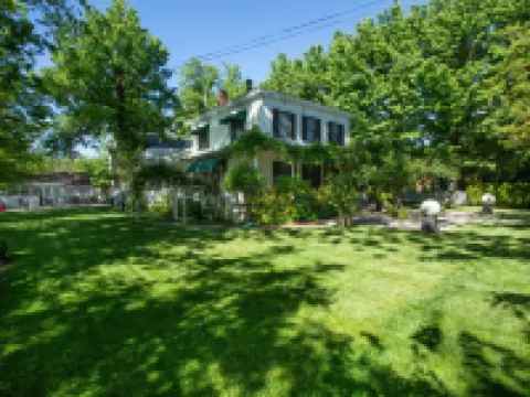 ดันบาร์ เฮาส์ อินน์ แอนด์ อีเวนท์ พรอพเพอร์ตี้ โรงแรมในMurphys