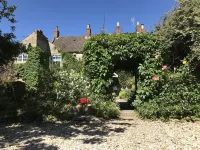 Bramwood Cottages Hotels near Pickering Castle