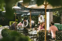 Pergola Boutique Hotel - Breakfast