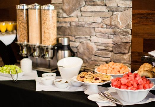 포돌란 인 조식