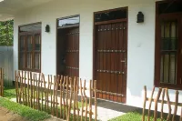 Tanoaks Villa