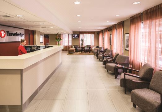 트래블로지 호텔 로비