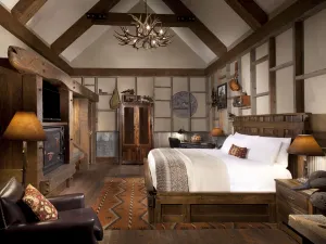 Big Cypress Lodge
