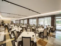 Hotel Bisesti Hotels in Garda Town