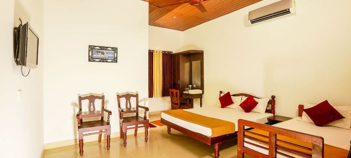 Baywatch Beach Resort Hotels in Alleppey