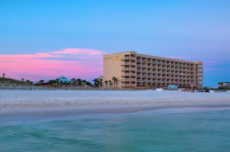 Four Points by Sheraton Destin-Fort Walton Beach Отели в г. Лейк-Лорейн