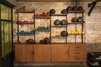 Van der Valk Hotel Eindhoven - Gym