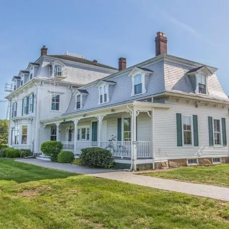 The Langworthy Inn & Winery