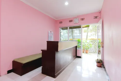 Hotel Wijaya 1 Kaliurang - 2-Star