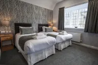 The Management Centre Hotel a 