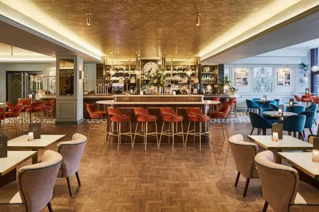 Cardiff Marriott Hotel Отели рядом с достопримечательностью «Андерсон Филдс»