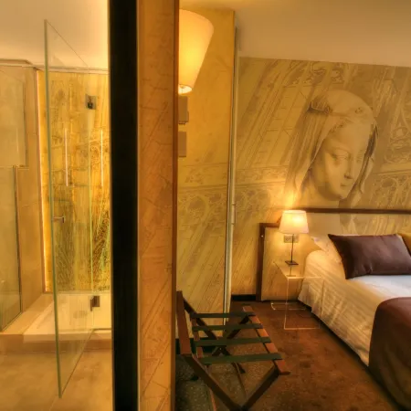 Hotel Cathédrale Отели рядом с достопримечательностью «Площадь Гютенбер»