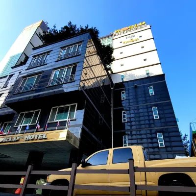 World Tourist Hotel Hotels near Osan U.S. Air Force Base