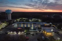 La Quinta Inn & Suites by Wyndham Lexington Park - Patuxent Hotel di Solomons