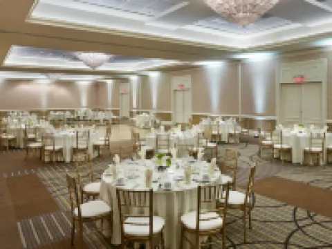 Hilton Alexandria-Old Town Hotels in Alexandria