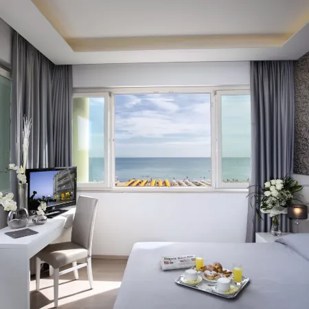 Hotel Riviera