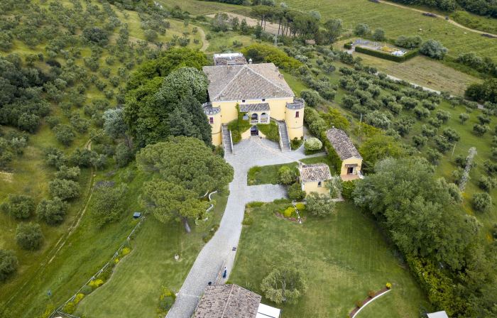 Castello di Serragiumenta