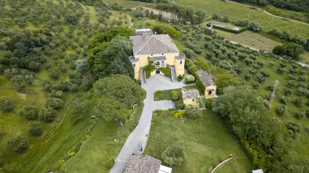 Castello di Serragiumenta