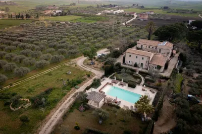 Resort Fontes Episcopi Hotel dekat Natural Reserve Macalube of Aragona