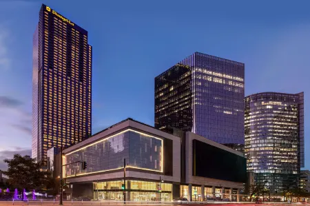 Shangri-La Residences The Fort, Manila Отели рядом с достопримечательностью «Citi Plaza»