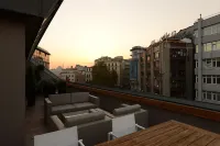 10 Karakoy Istanbul - Romantic