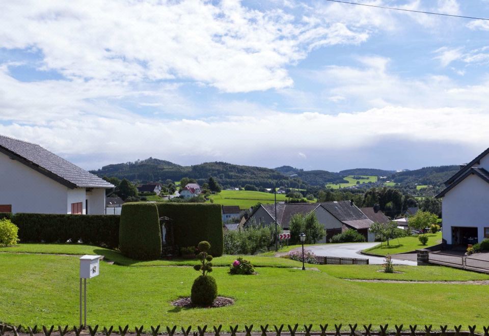 Modern Apartment in Bolsdorf with Sauna - Housity