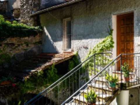 Nonna Lena Hotels in Prela