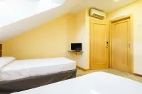Hostal Frasca by Vivere Stays