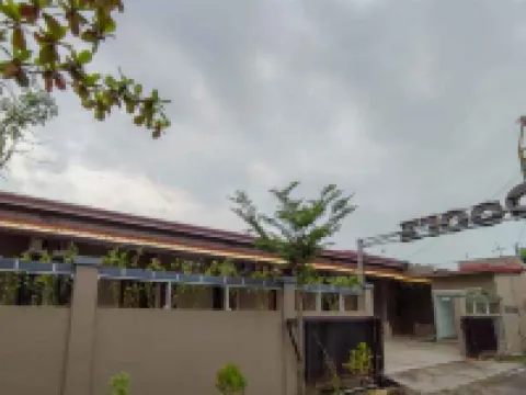 RedDoorz Syariah Near Exit Tol Pemalang Comal 2 Hotels in Comal