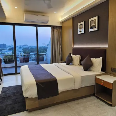 hotel skyro inn Hotels near Dada Bhagwan Temple