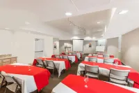 Hawthorn Suites by Wyndham Victorville - Parkering
