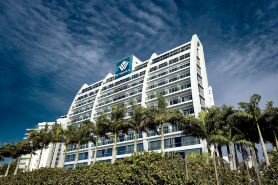 Wyndham Manta Sail Plaza Hotel and Convention Center