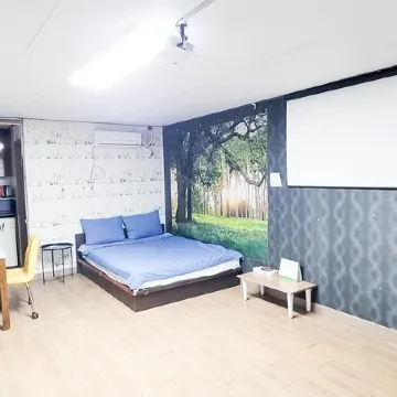 Jun Live Pension in Gangwha Отели рядом с достопримечательностью «Горная крепость Канхва»