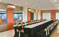 Club One - Virar Hotel a Virar