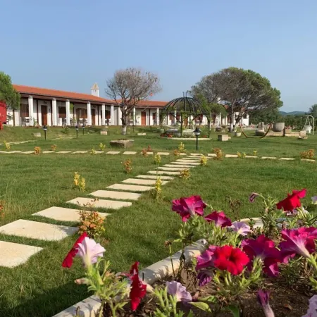 Tarihi Kumbaba Otel